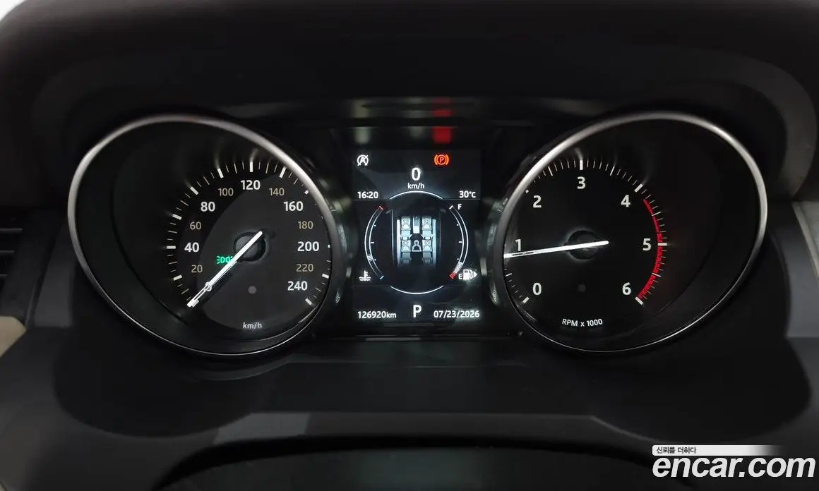 Land Rover Range Rover Evoque 2018 2.0 автомат (гидро), фото 8