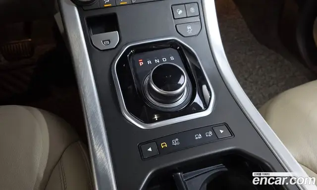 Land Rover Range Rover Evoque 2018 2.0 автомат (гидро), миниатюра 9