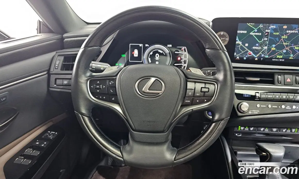 Lexus ES 2022 2.5 автомат (гидро), фото 19