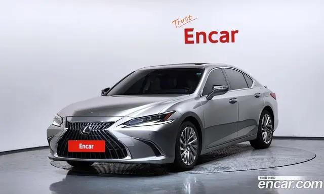 Lexus ES, 2023, 152 735 км