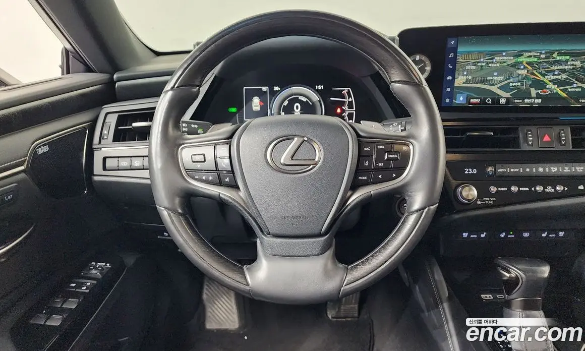 Lexus ES 2023 2.5 автомат (гидро), фото 13