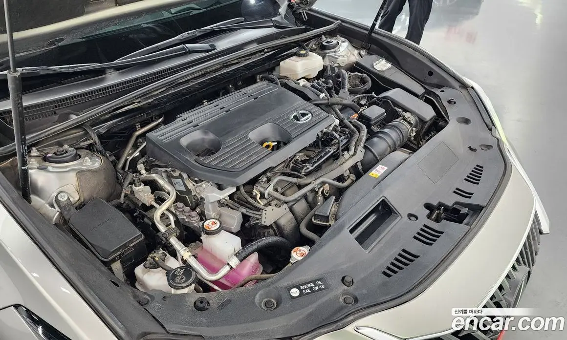Lexus ES 2023 2.5 автомат (гидро), фото 6