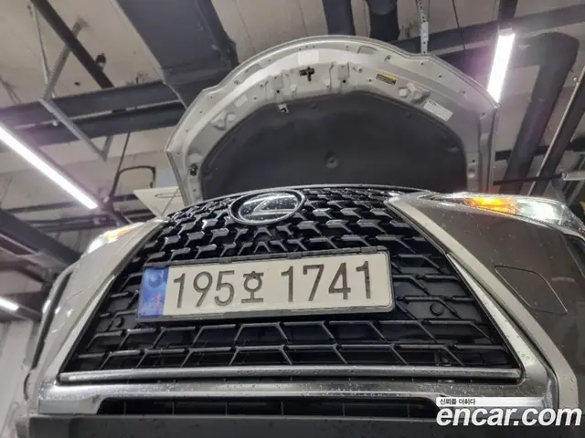 Lexus UX, 2022, 40 253 км