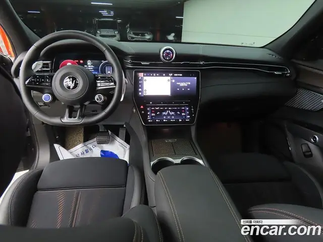 Maserati Grecale 2025 0.3 автомат (гидро), миниатюра 7