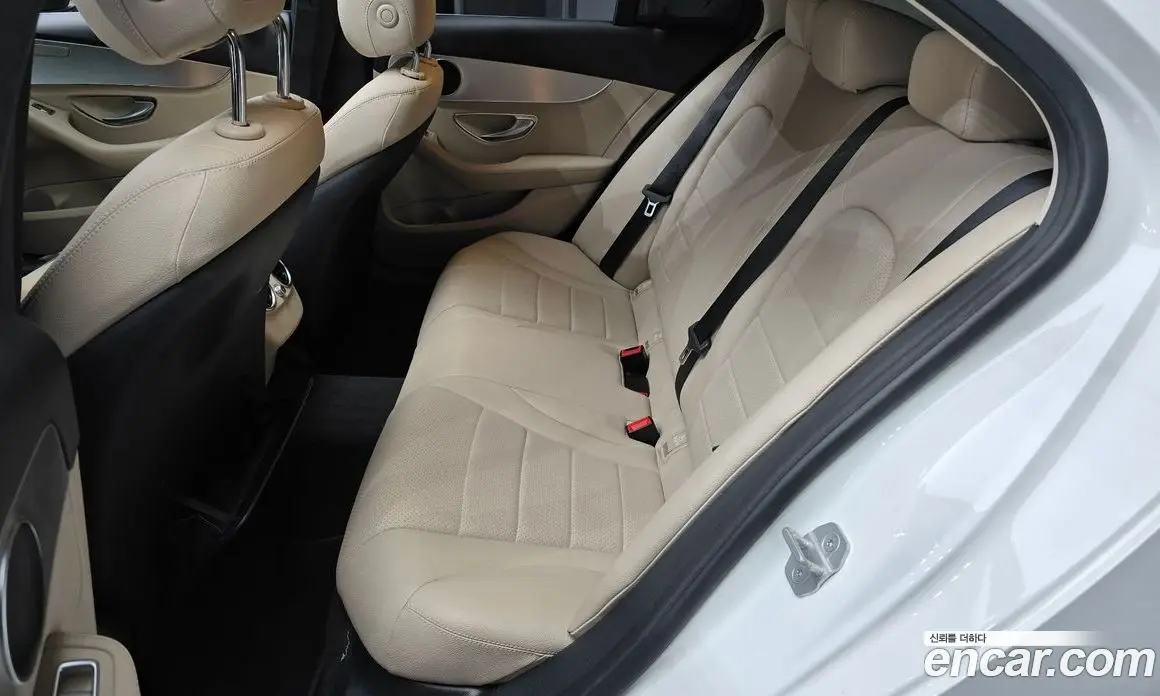 Mercedes-Benz C-Class 2014 2.0 автомат (гидро), фото 12
