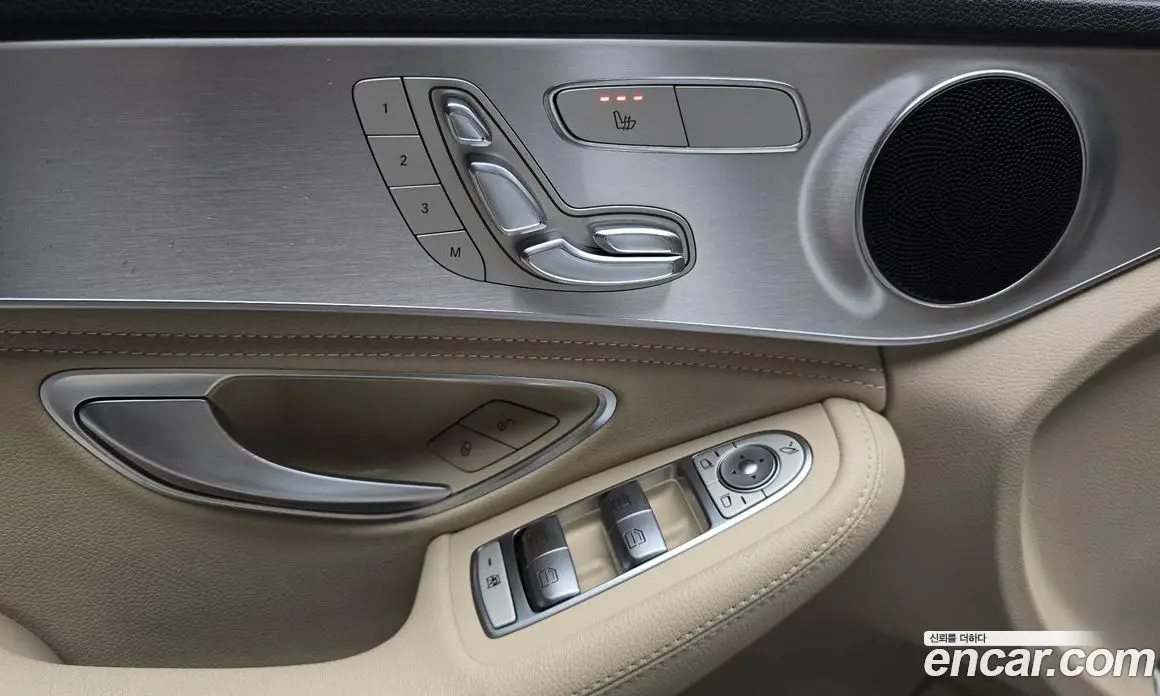 Mercedes-Benz C-Class 2014 2.0 автомат (гидро), фото 17