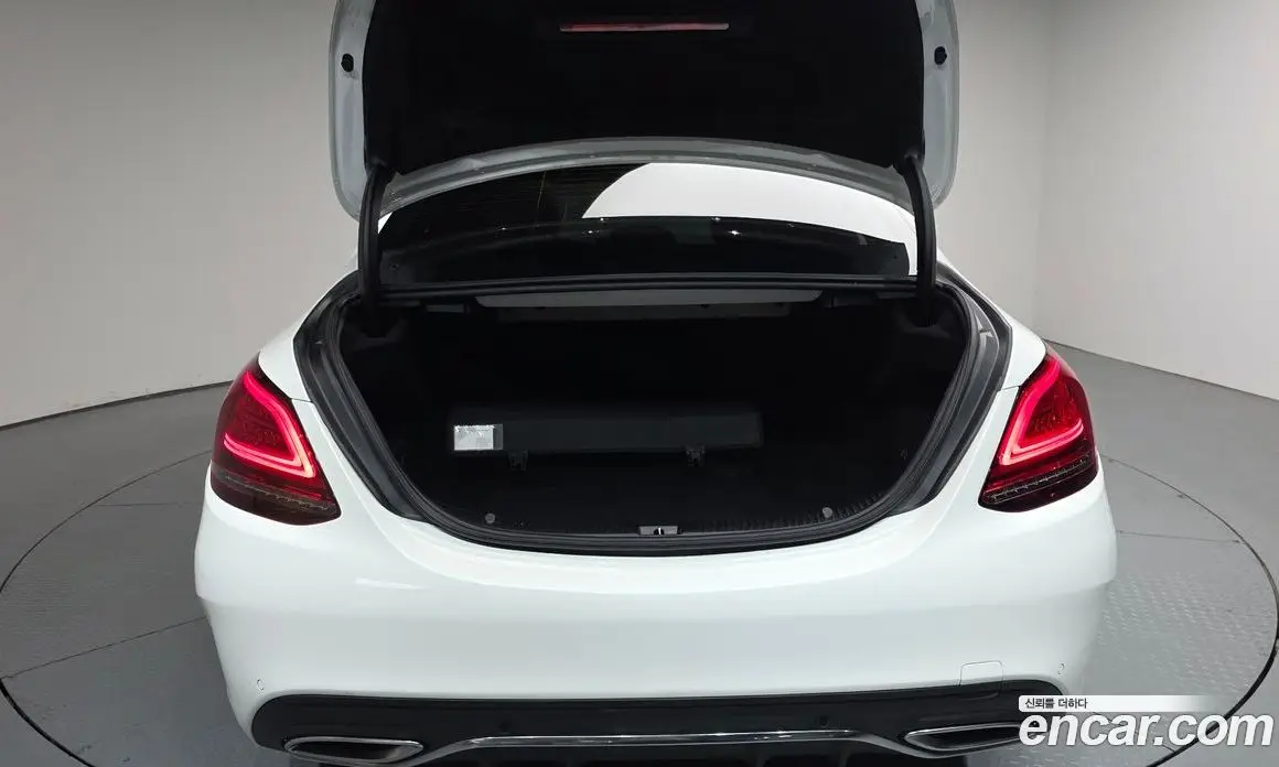 Mercedes-Benz C-Class 2019 1.9 автомат (гидро), фото 27