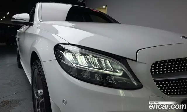 Mercedes-Benz C-Class 2019 1.9 автомат (гидро), миниатюра 7