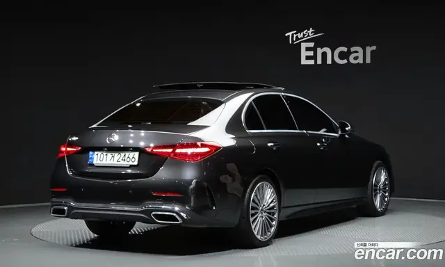 Mercedes-Benz C-Class 2022 2.0 автомат (гидро), миниатюра 2