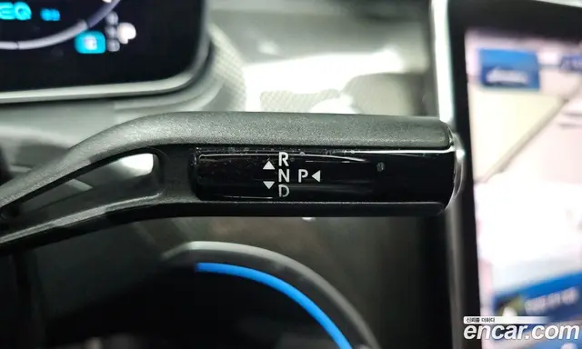 Mercedes-Benz C-Class 2022 2.0 автомат (гидро), миниатюра 12