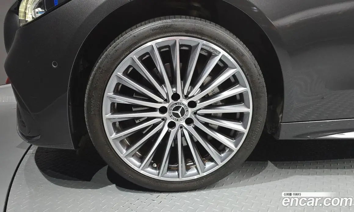 Mercedes-Benz C-Class 2022 2.0 автомат (гидро), фото 5