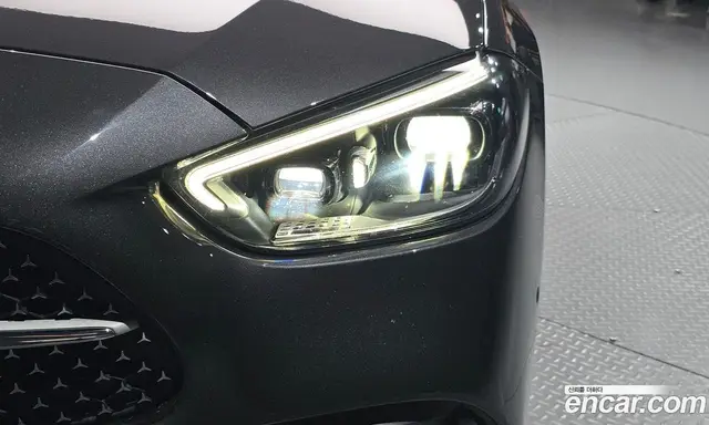 Mercedes-Benz C-Class 2022 2.0 автомат (гидро), миниатюра 8