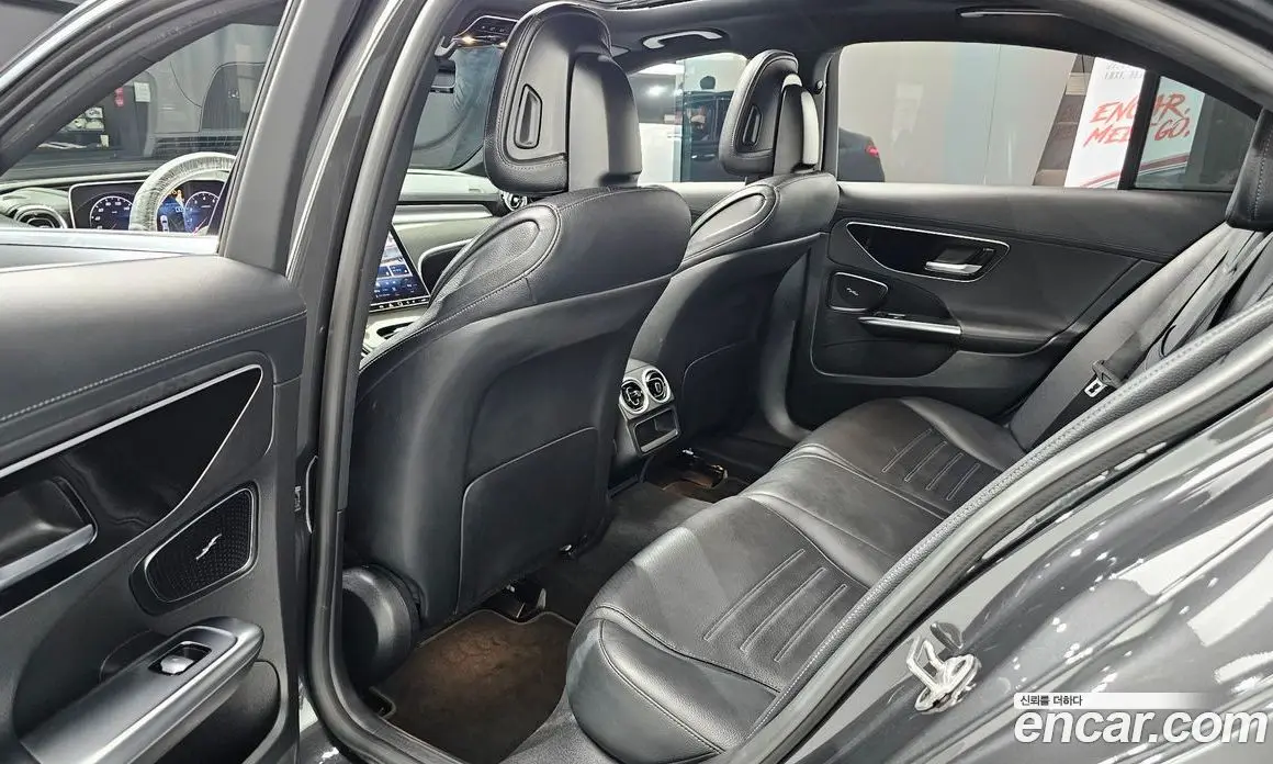 Mercedes-Benz C-Class 2022 2.0 автомат (гидро), фото 18