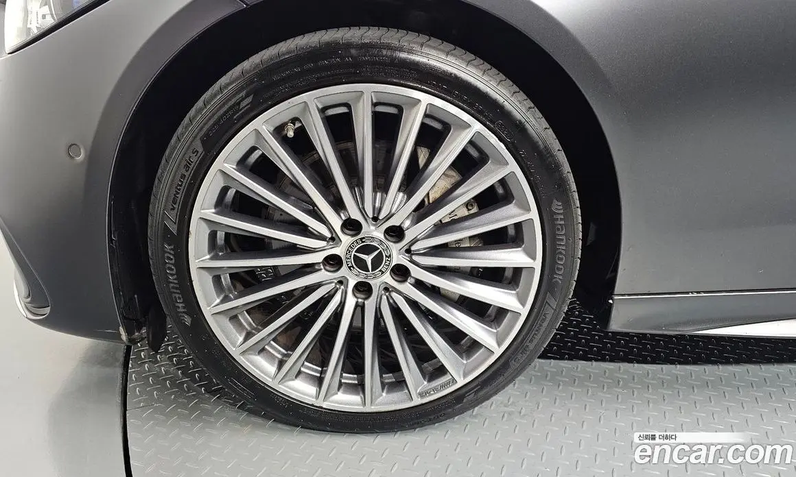 Mercedes-Benz C-Class 2022 2.0 автомат (гидро), фото 5