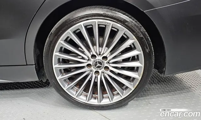 Mercedes-Benz C-Class 2022 2.0 автомат (гидро), миниатюра 7