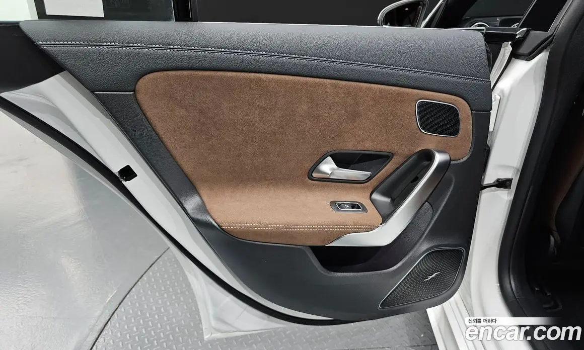 Mercedes-Benz CLA-Class 2025 2.0 автомат (гидро), фото 14