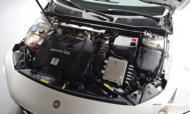 Mercedes-Benz CLA-Class 2025 2.0 автомат (гидро), миниатюра 5
