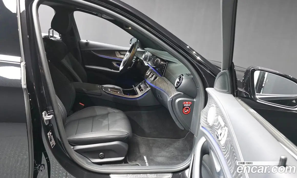 Mercedes-Benz E-Class 2022 2.0 автомат (гидро), фото 17