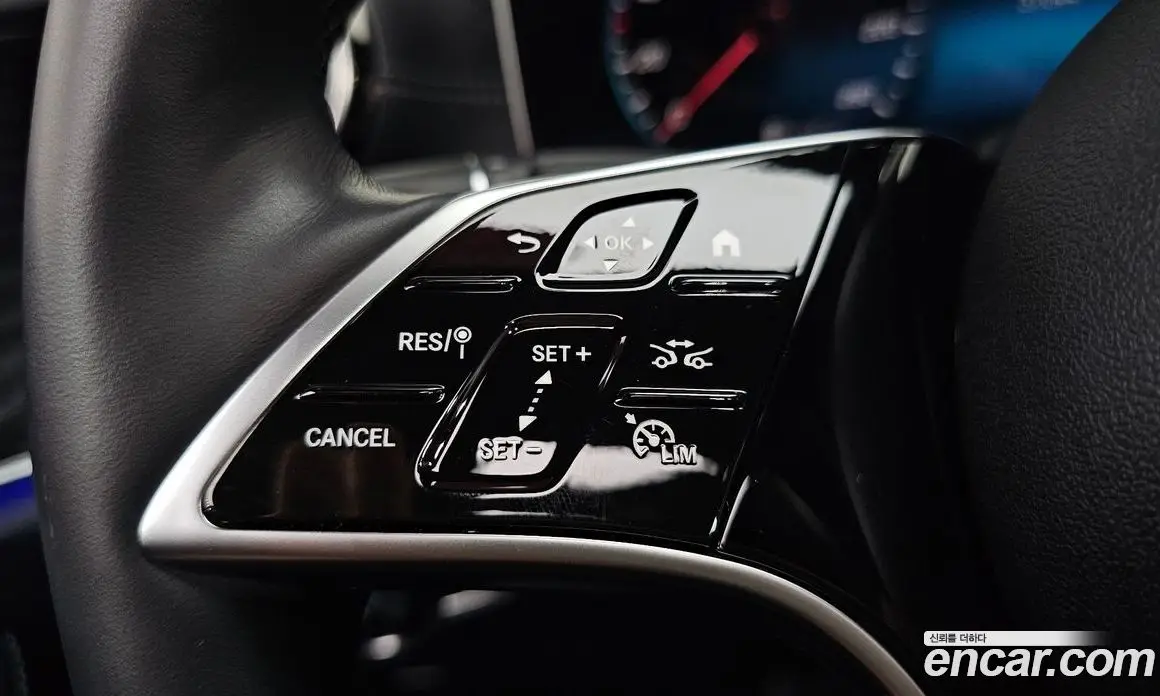 Mercedes-Benz E-Class 2023 2.0 автомат (гидро), фото 21