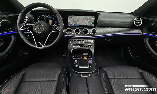 Mercedes-Benz E-Class 2023 2.0 автомат (гидро), миниатюра 9