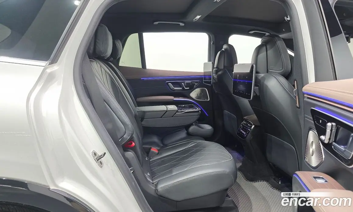 Mercedes-Benz EQS 2023 0.3 автомат (гидро), фото 24
