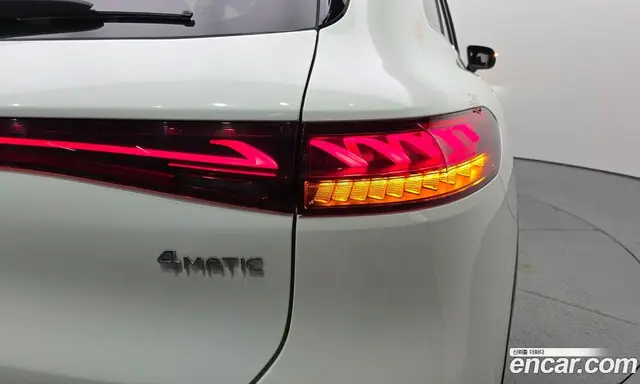 Mercedes-Benz EQS 2023 0.3 автомат (гидро), миниатюра 9