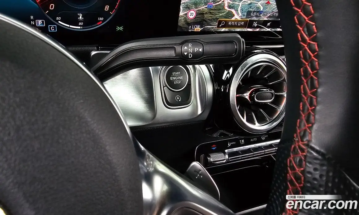 Mercedes-Benz GLB-Class 2022 2.0 автомат (гидро), фото 12