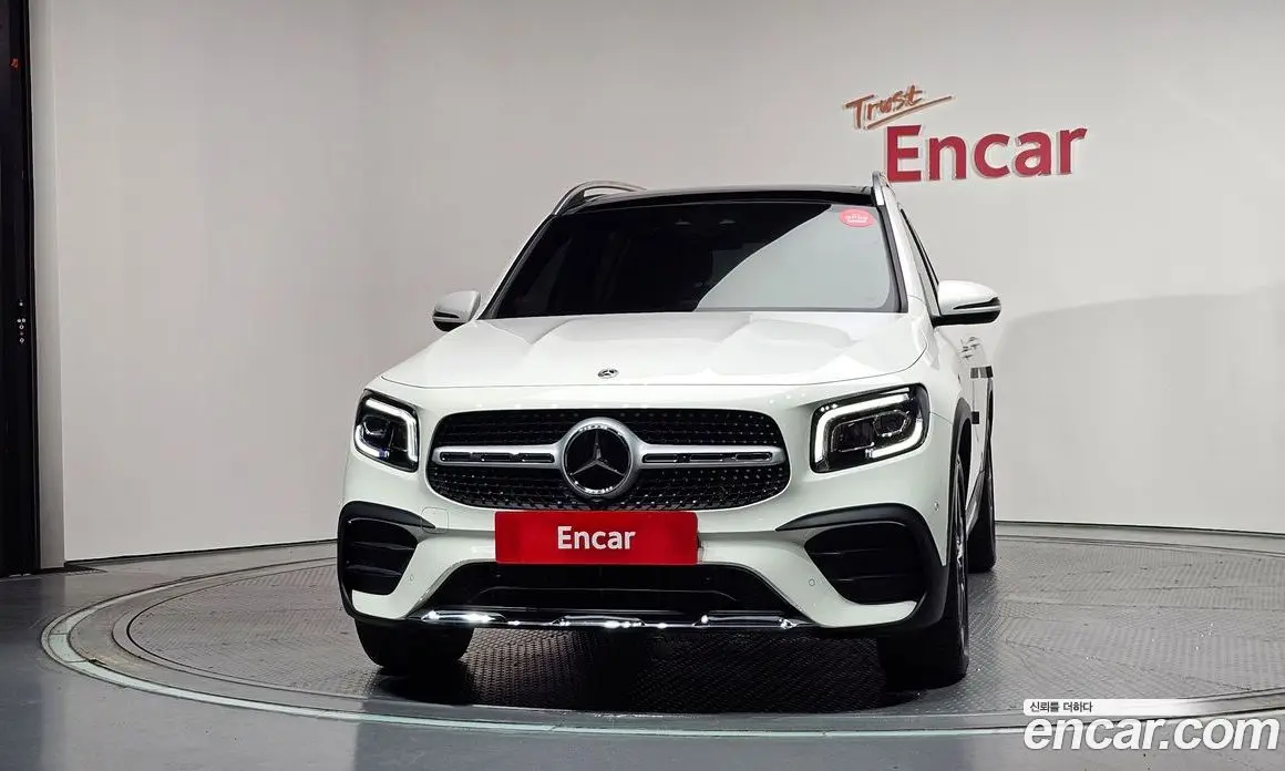 Mercedes-Benz GLB-Class 2022 2.0 автомат (гидро), фото 3