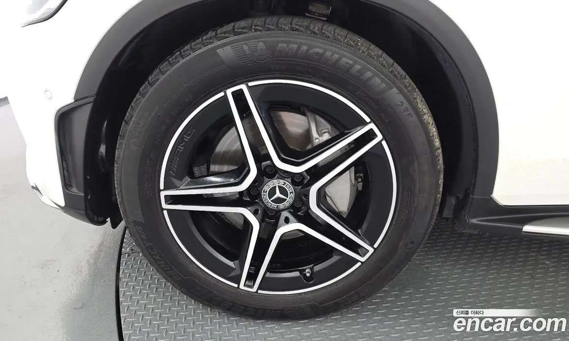 Mercedes-Benz GLC-Class 2021 2.0 автомат (гидро), фото 4