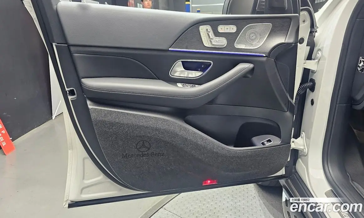 Mercedes-Benz GLE-Class 2025 3.0 автомат (гидро), фото 14
