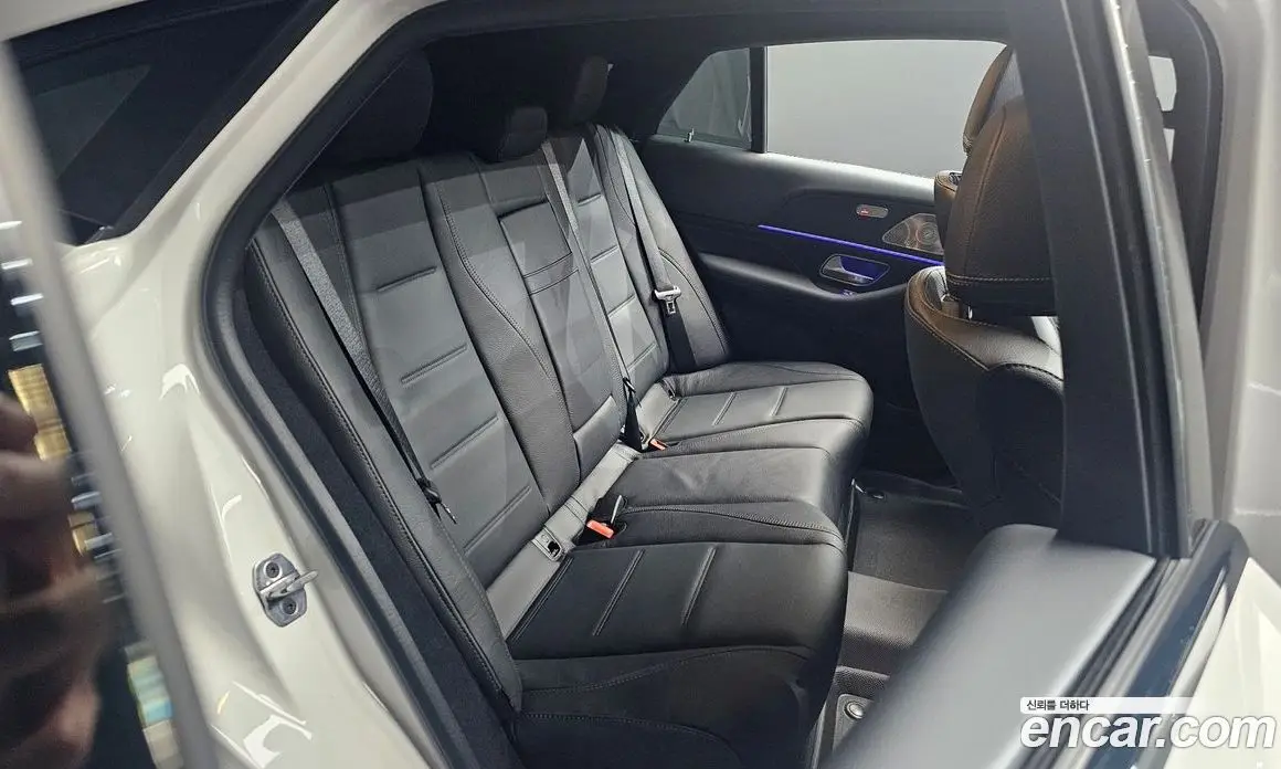 Mercedes-Benz GLE-Class 2025 3.0 автомат (гидро), фото 17