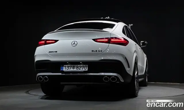 Mercedes-Benz GLE-Class 2025 3.0 автомат (гидро), миниатюра 4