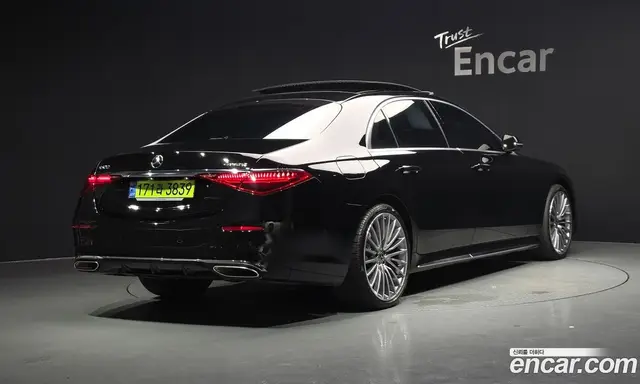 Mercedes-Benz S-Class 2024 3.0 автомат (гидро), миниатюра 1