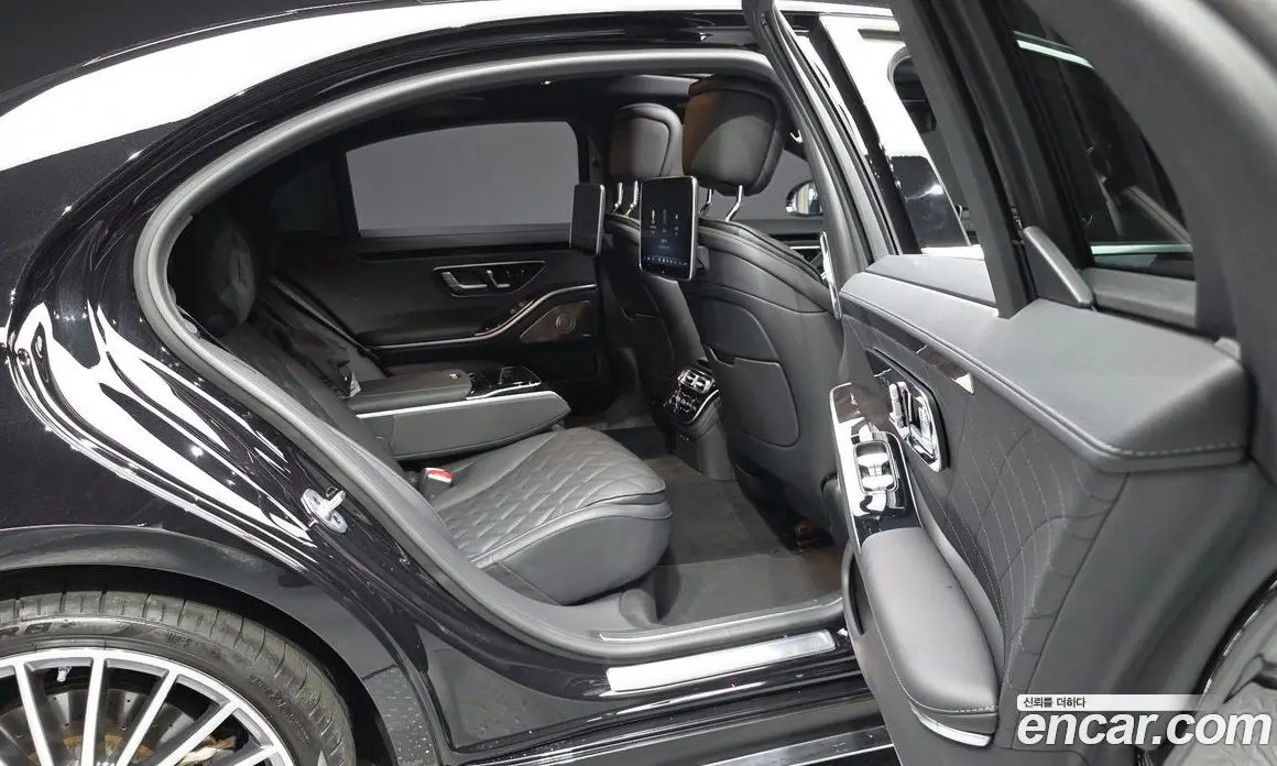 Mercedes-Benz S-Class 2024 3.0 автомат (гидро), фото 17