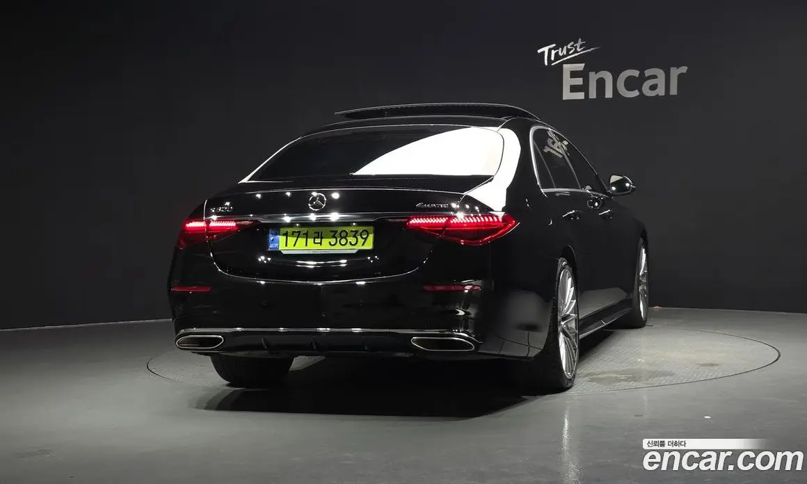 Mercedes-Benz S-Class 2024 3.0 автомат (гидро), фото 3