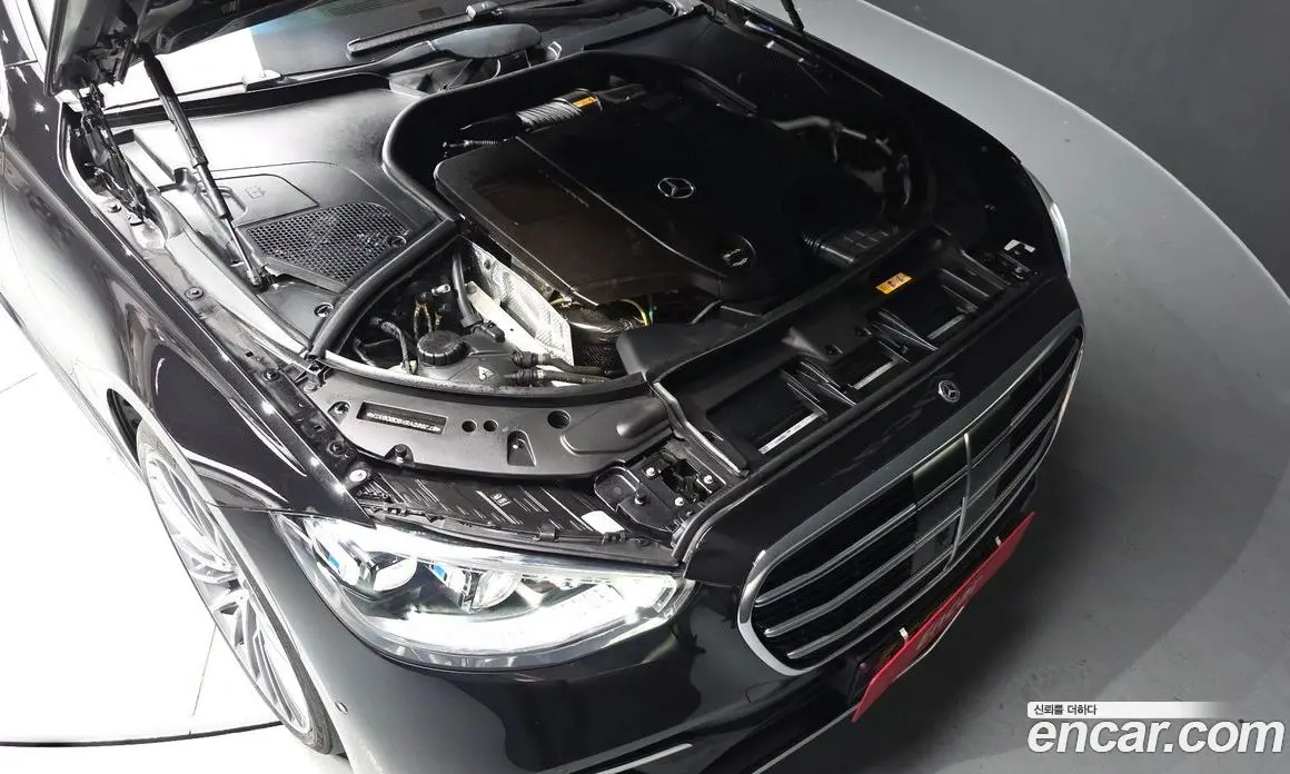 Mercedes-Benz S-Class 2024 3.0 автомат (гидро), фото 5