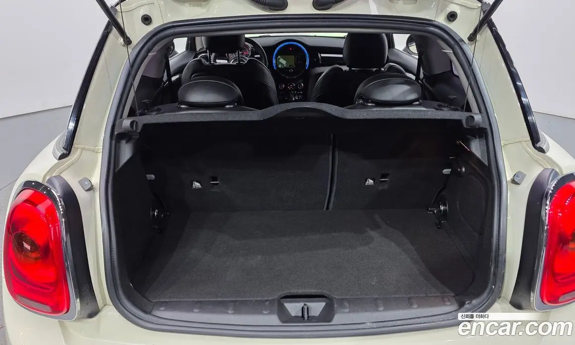 Mini Cooper 2016 1.5 автомат (гидро), фото 19