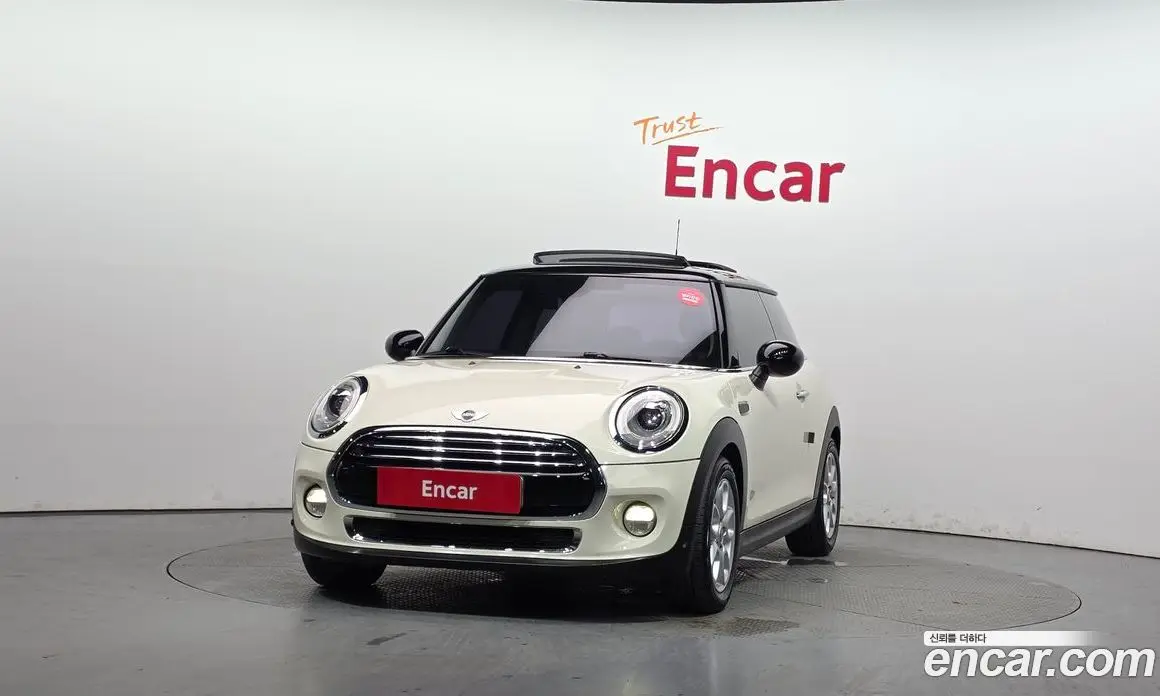 Mini Cooper 2016 1.5 автомат (гидро), фото 3