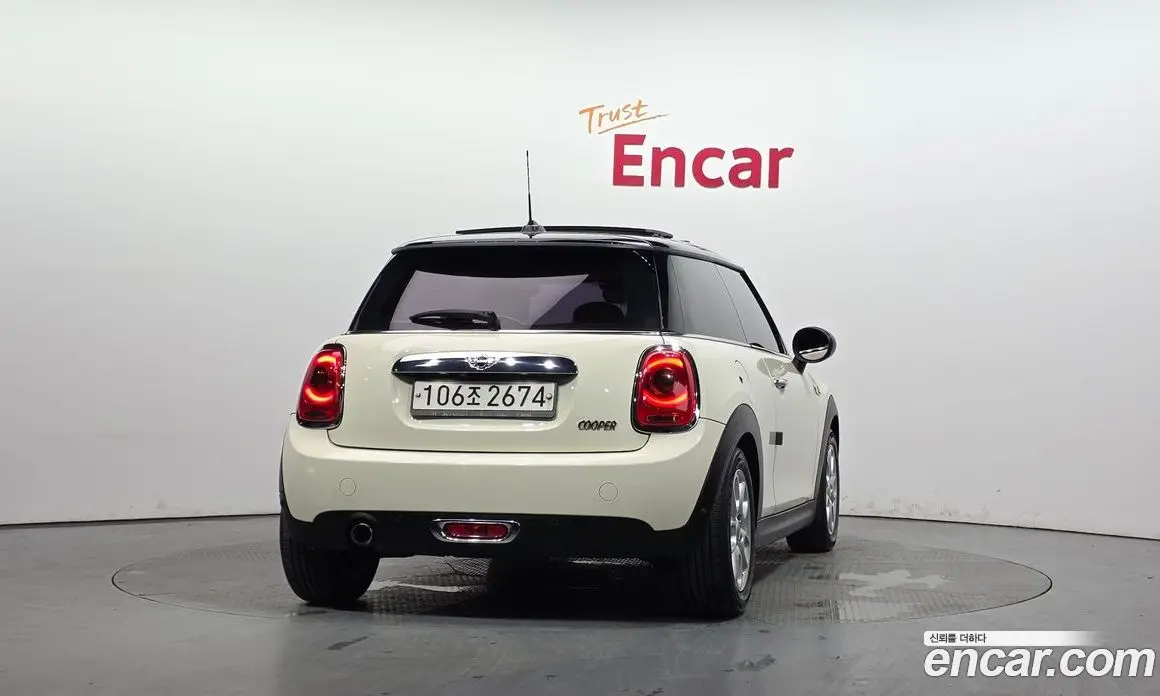 Mini Cooper 2016 1.5 автомат (гидро), фото 4