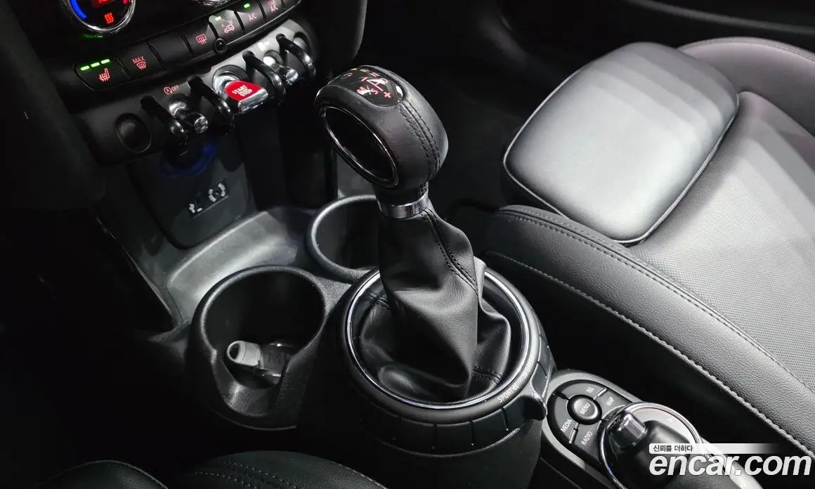 Mini Cooper 2016 1.5 автомат (гидро), фото 9