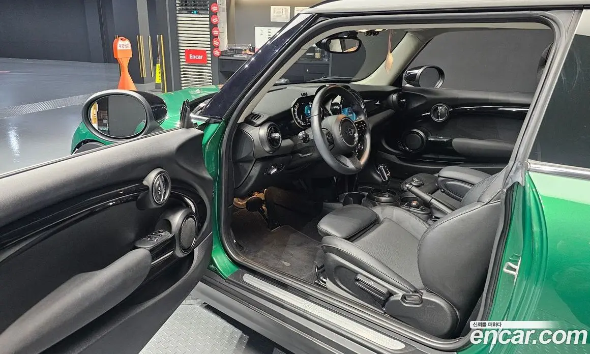 Mini Cooper 2021 1.5 автомат (гидро), фото 13