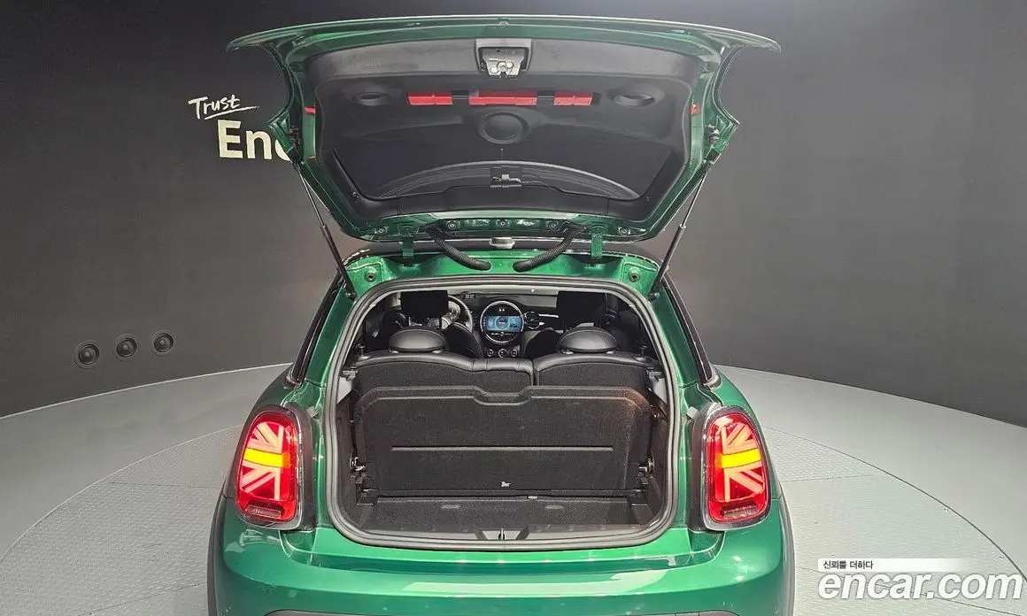 Mini Cooper 2021 1.5 автомат (гидро), фото 26