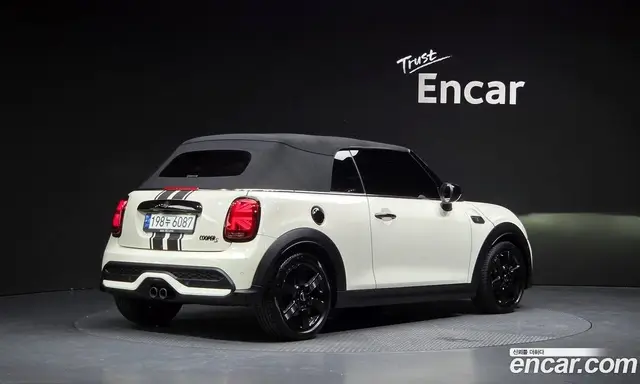 Mini Cooper Convertible 2021 2.0 автомат (гидро), миниатюра 2