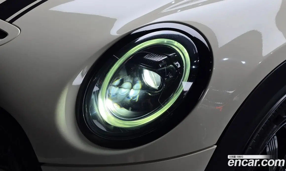 Mini Cooper Convertible 2021 2.0 автомат (гидро), фото 8