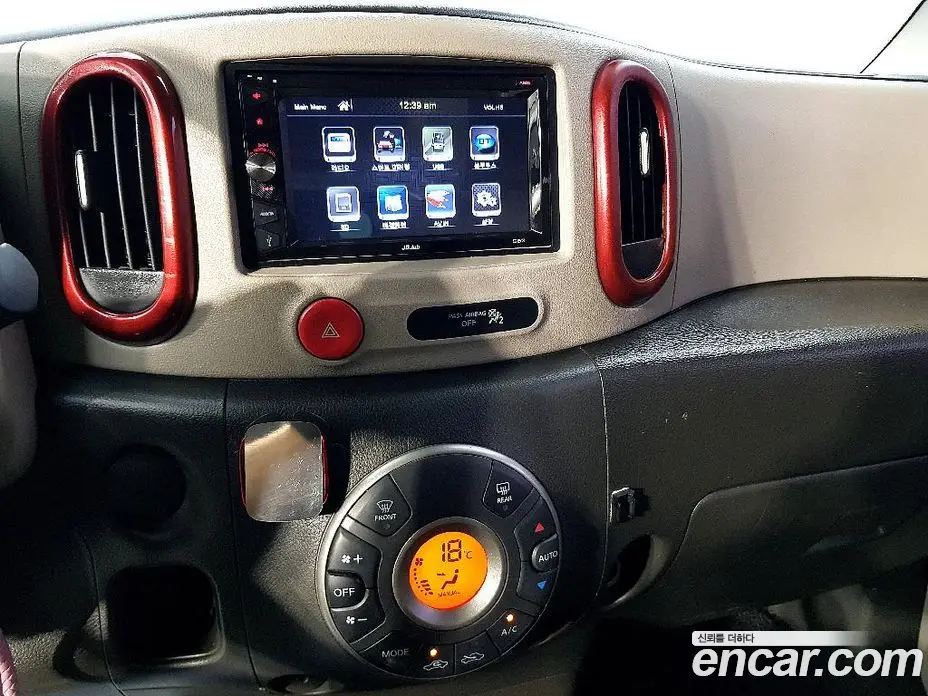 Nissan Cube 2011 1.8 автомат (гидро), фото 13