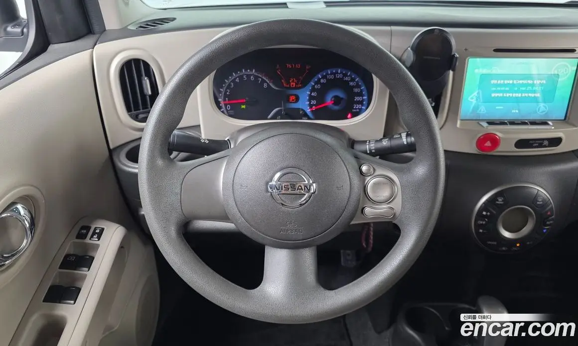 Nissan Cube 2013 1.8 автомат (гидро), фото 13