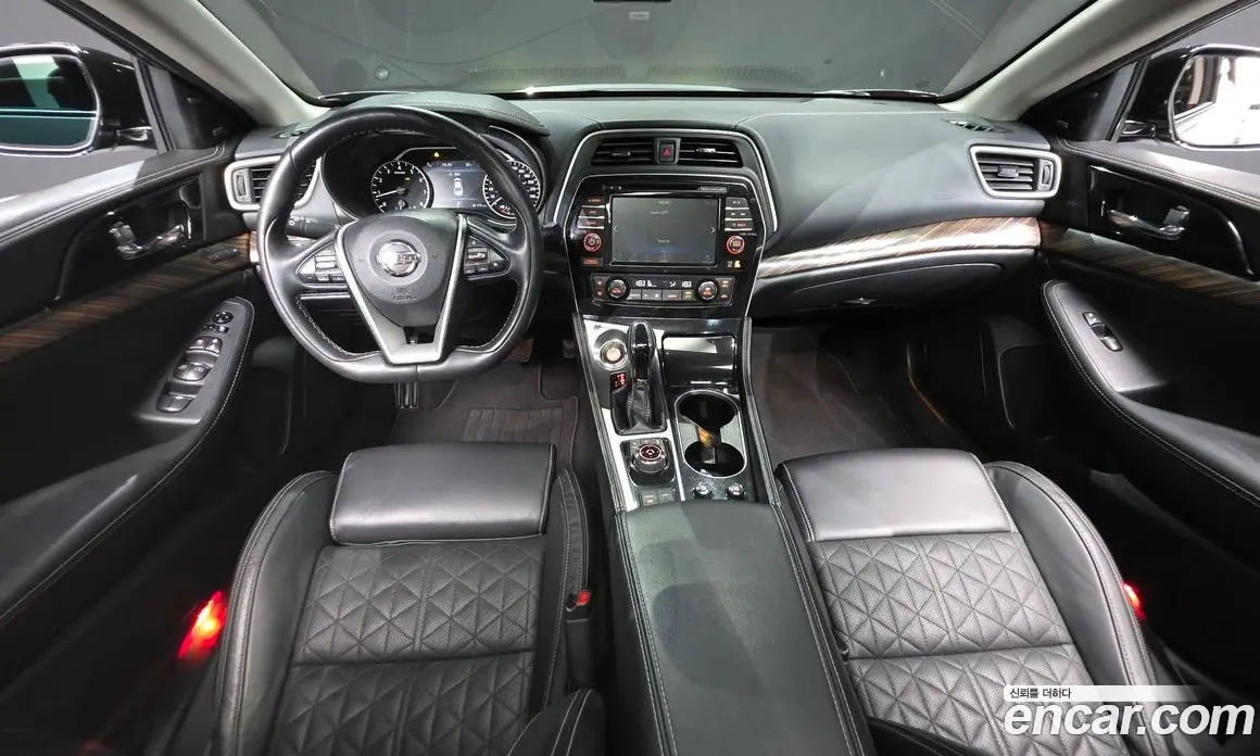 Nissan Maxima 2017 3.5 автомат (гидро), фото 10