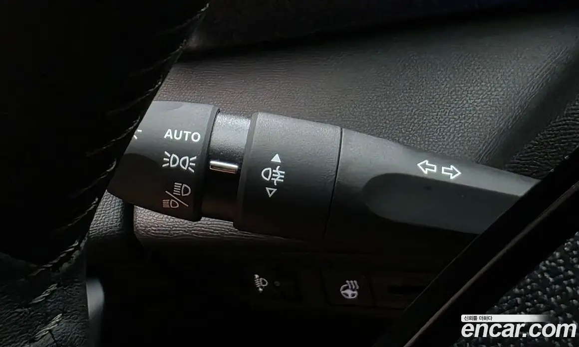 Peugeot 308 2023 1.5 автомат (гидро), фото 25