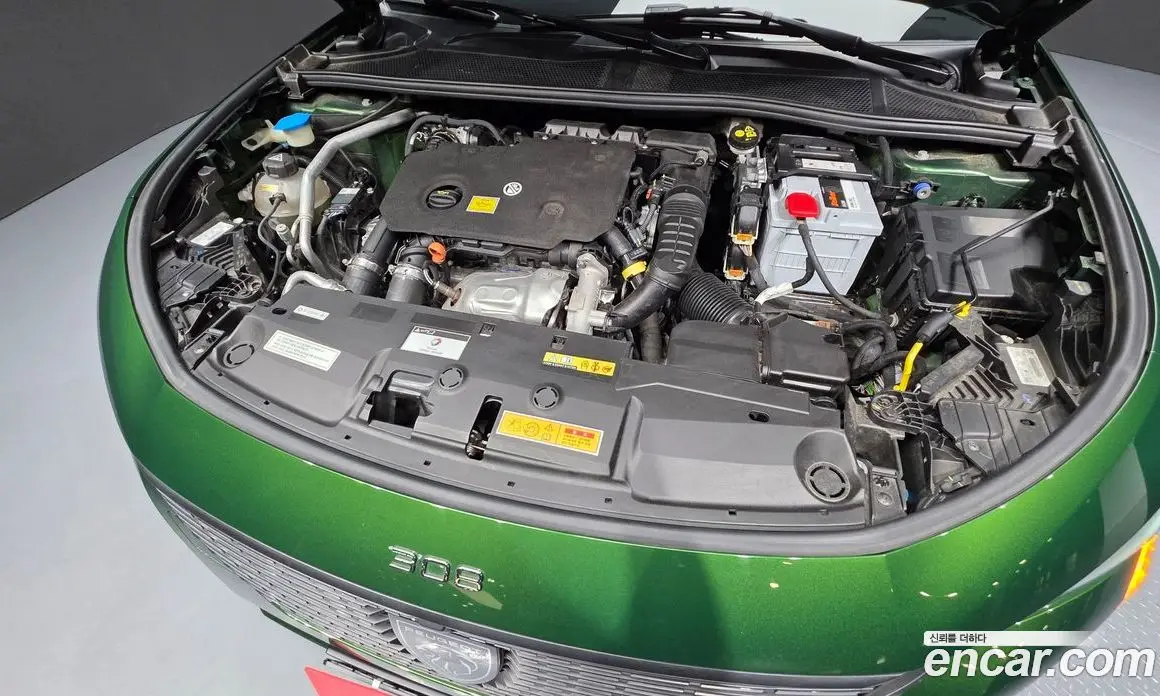 Peugeot 308 2023 1.5 автомат (гидро), фото 6