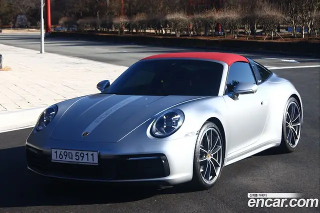 Porsche 911, 2024, 2 800 км